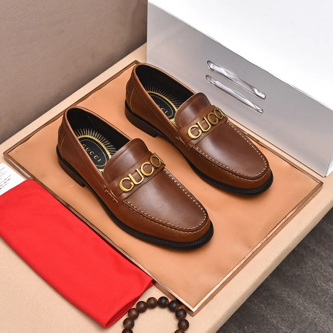 Men's shoes 💰580 📛📛Original (water-dyed cow lining) Gucci GUCCI official website formal shoes 🌀 Italian 🇮🇹 imported cowhide ➕ top imported water-dyed cowhide lining 💋 fine handmade original bottom, the real thing looks better when photographed in person Standard size 38-44